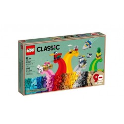 LEGO CLASSIC 90 YEARS OF PLAY 11021 LEGO CLASSIC 90 YEARS OF PLAY 11021